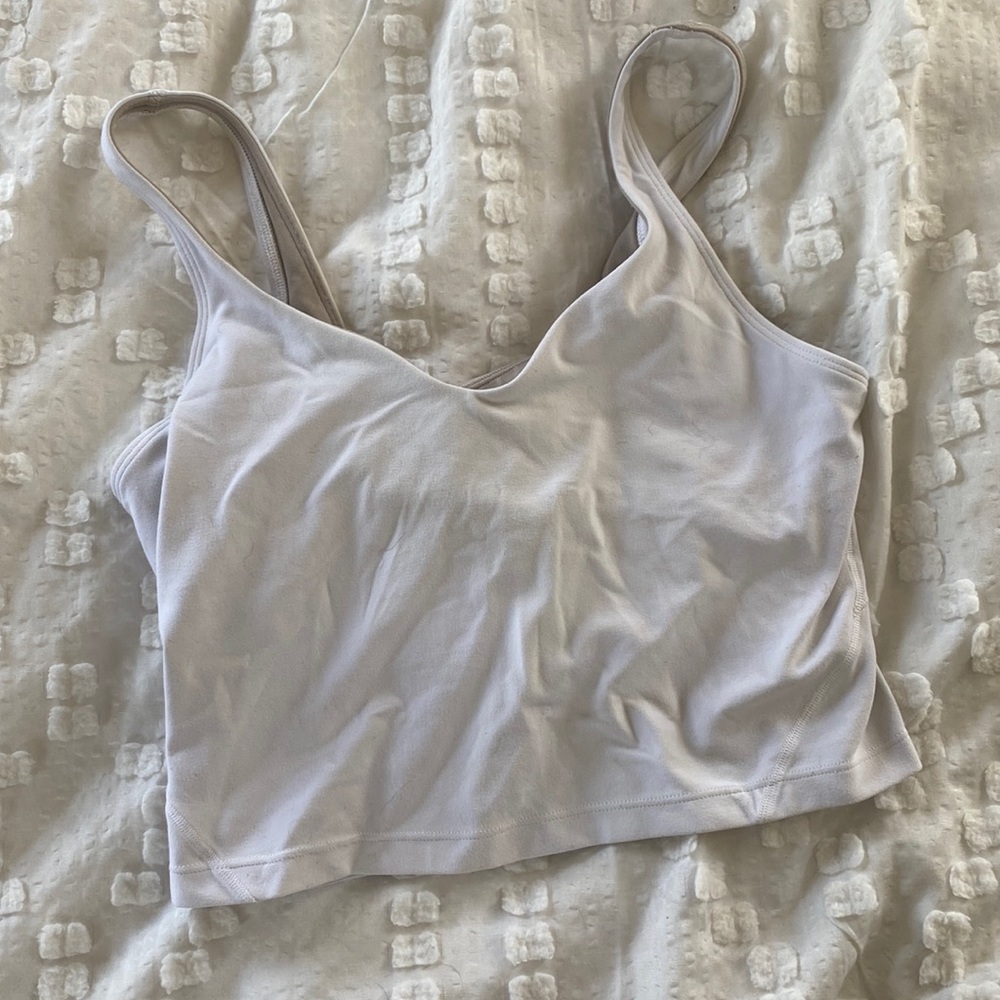 White align tank